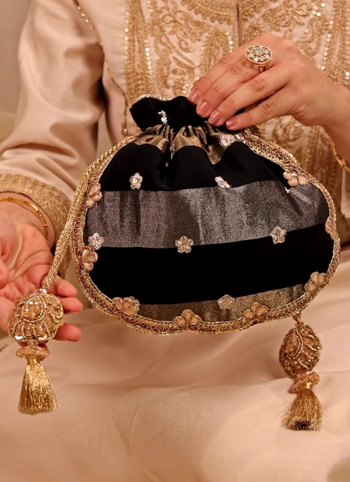 Amyra Black Embroidered Tissue Scallop PotliShop Jashn