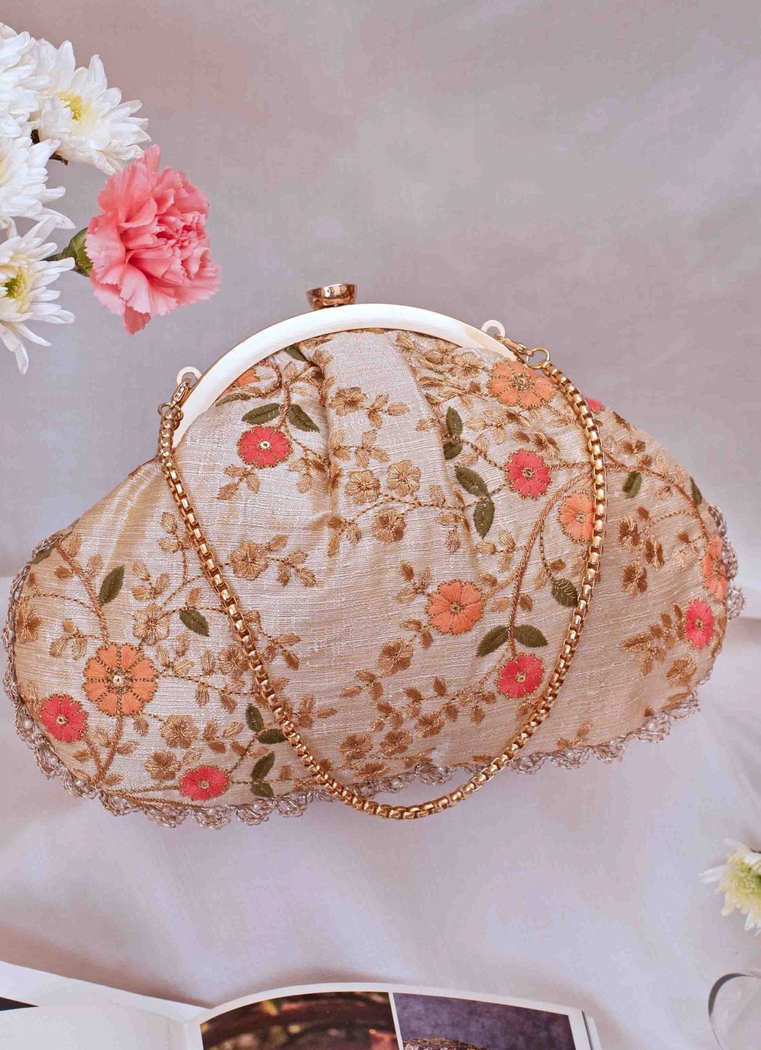 Cream Embroidered Vintage Purse