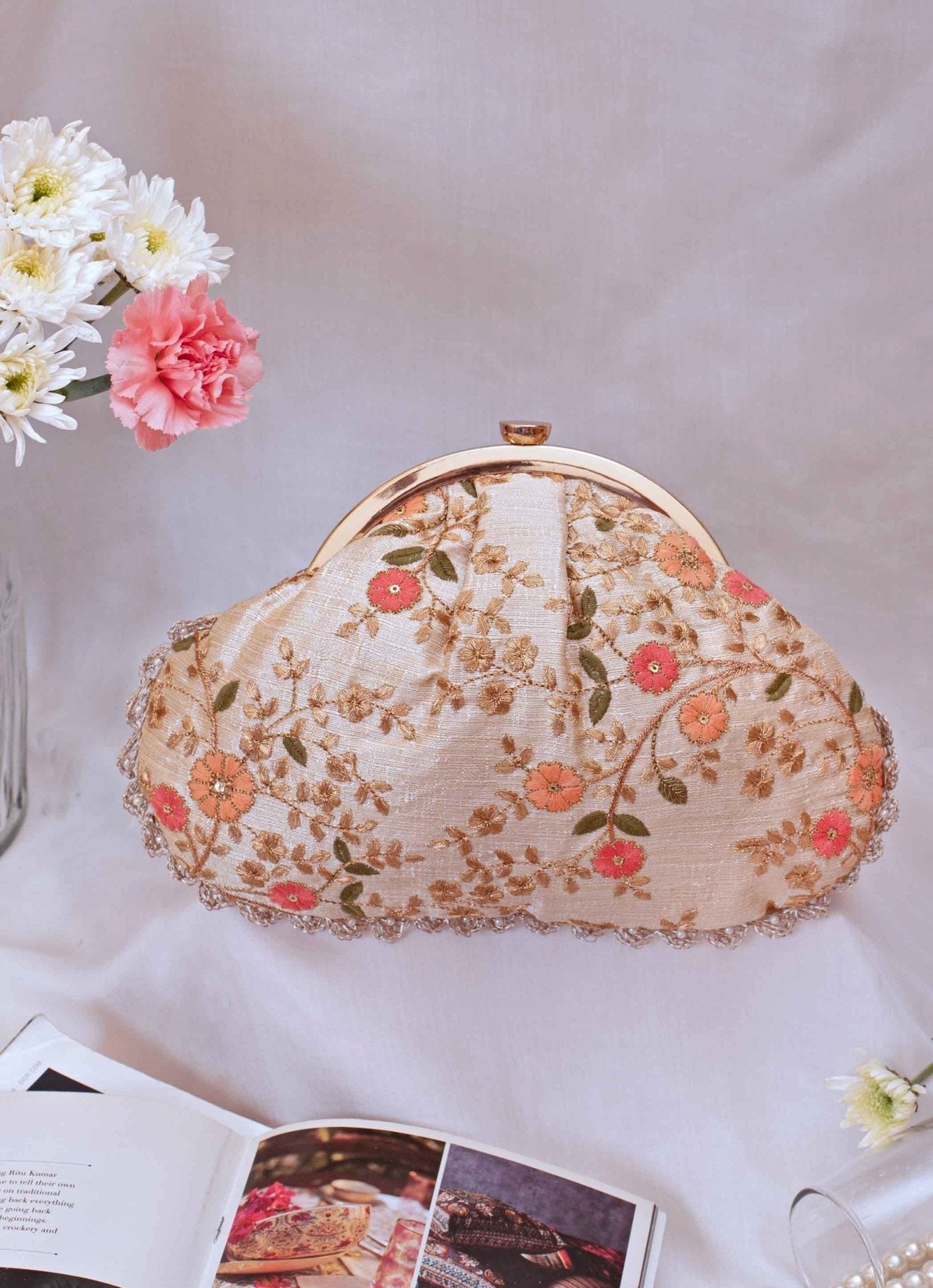Cream Embroidered Vintage Purse