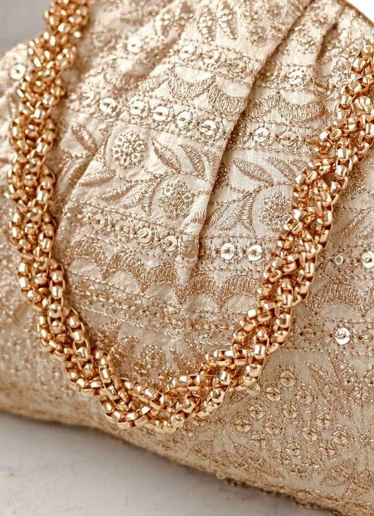 Cream Embroidered Vintage Purse