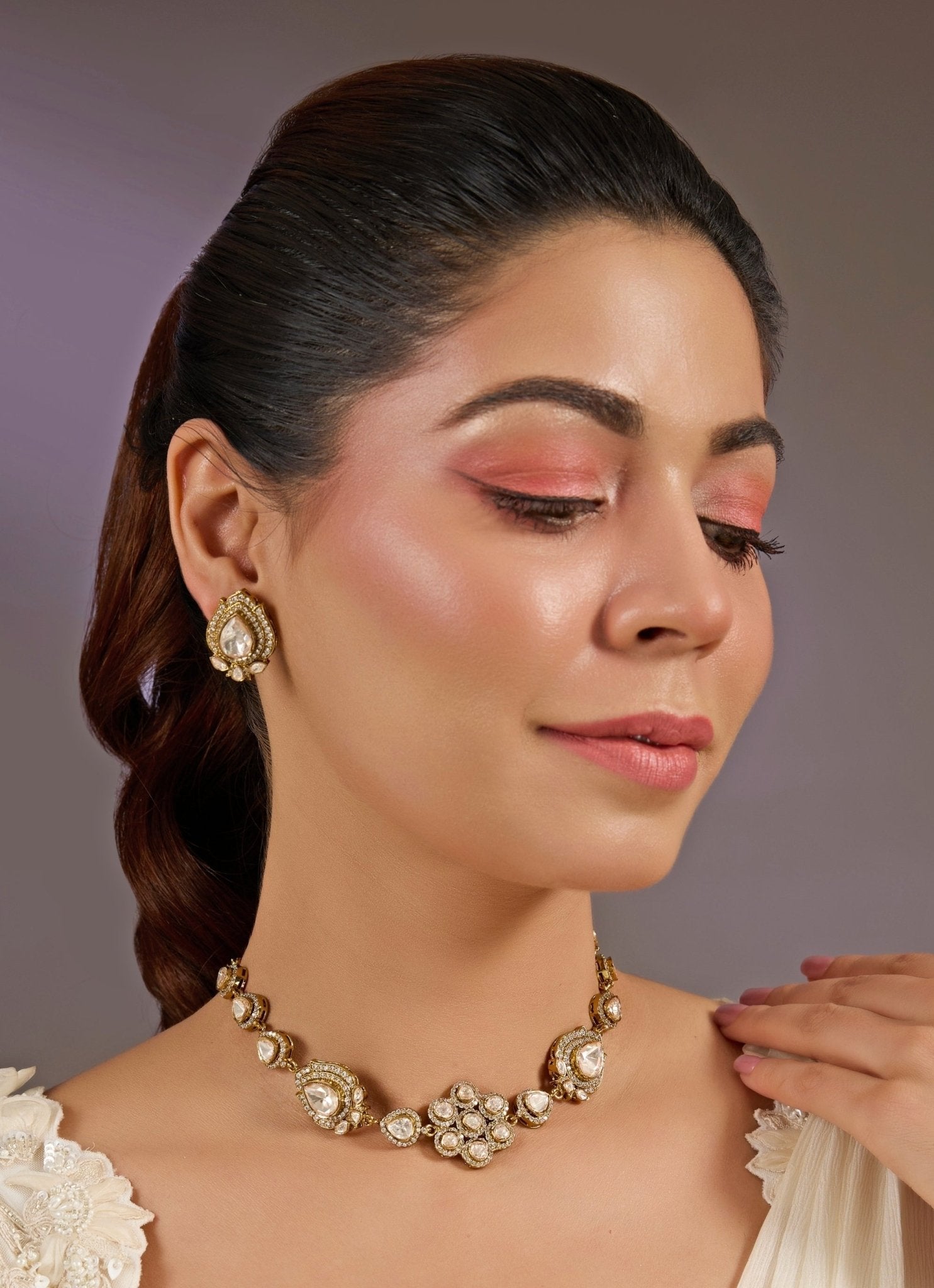 Vivinia by Vidhi Mehra Floral Kundan Choker Necklace SetFabilicious Fashion