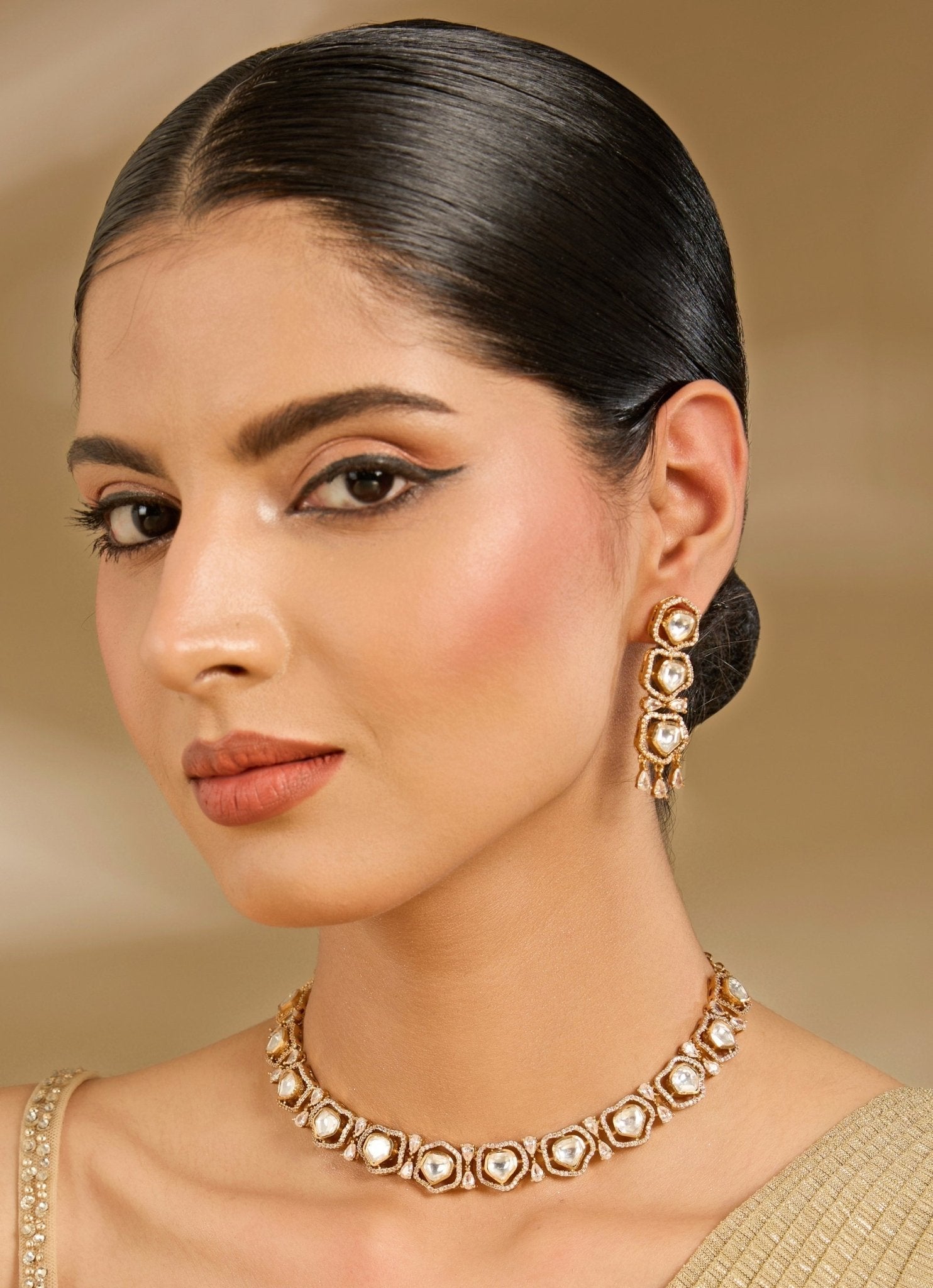 Vivinia by Vidhi Mehra Gold Plated Kundan Choker SetFabilicious Fashion