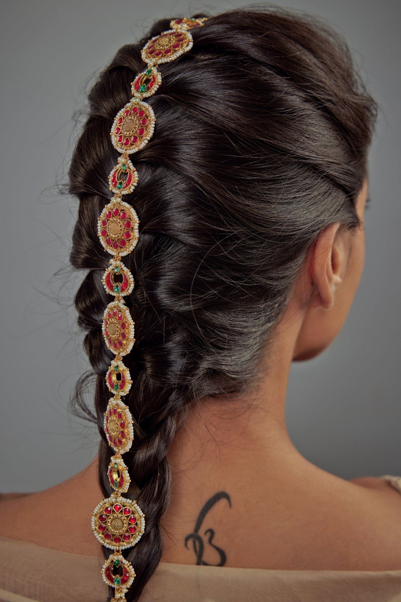 Vivinia by Vidhi Mehra Gold Plated Red And Green Beaded Kundan Matha PattiFabilicious Fashion