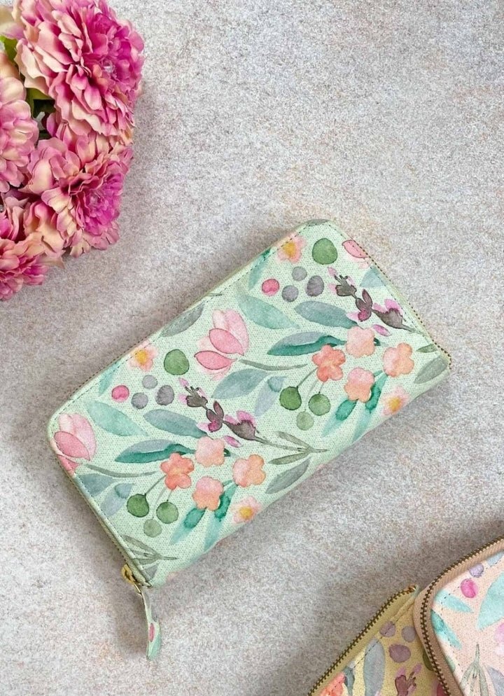 Green Printed Zip Wallet