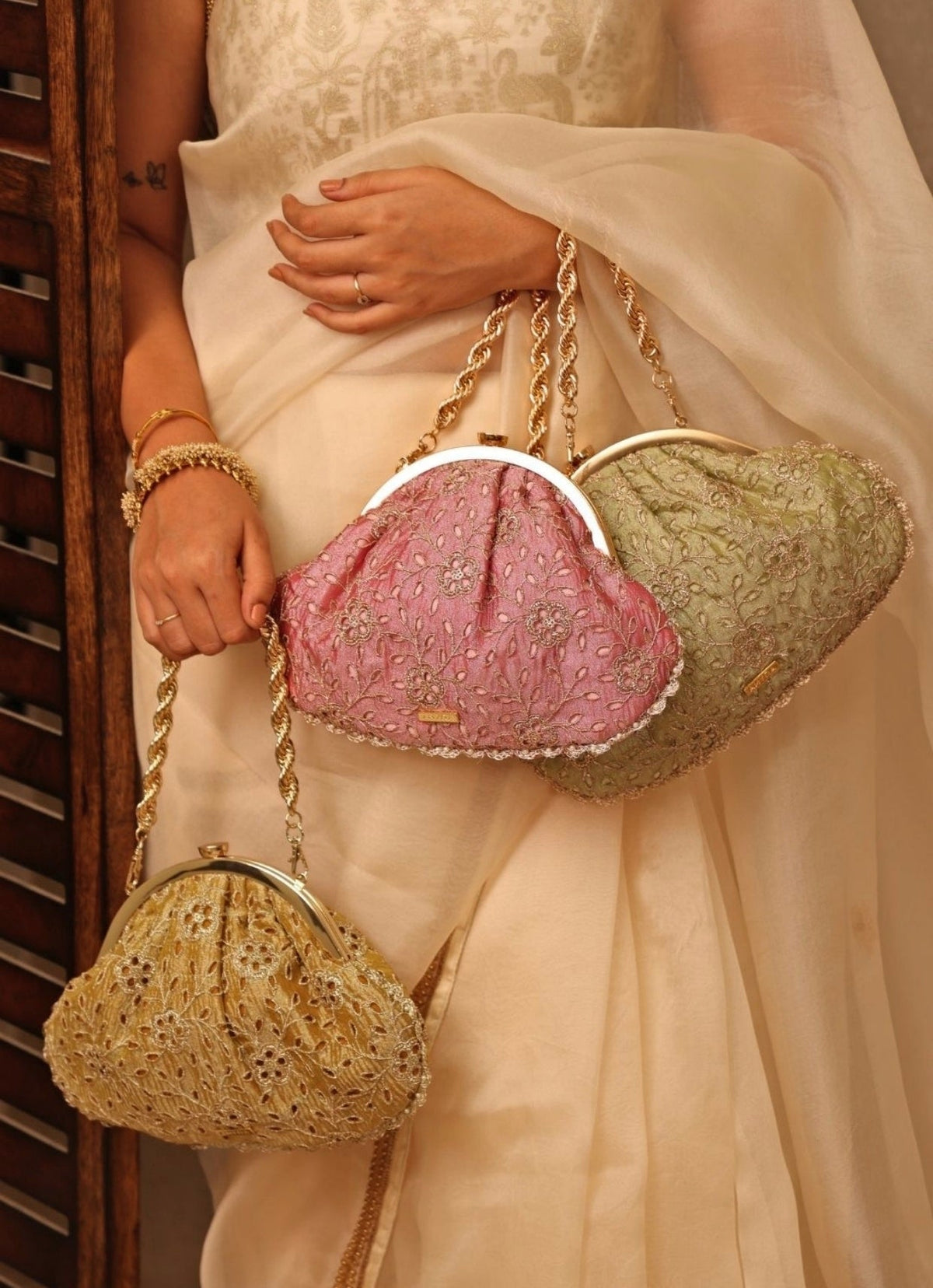 Amyra Pink Cutwork Vintage PurseShop Jashn