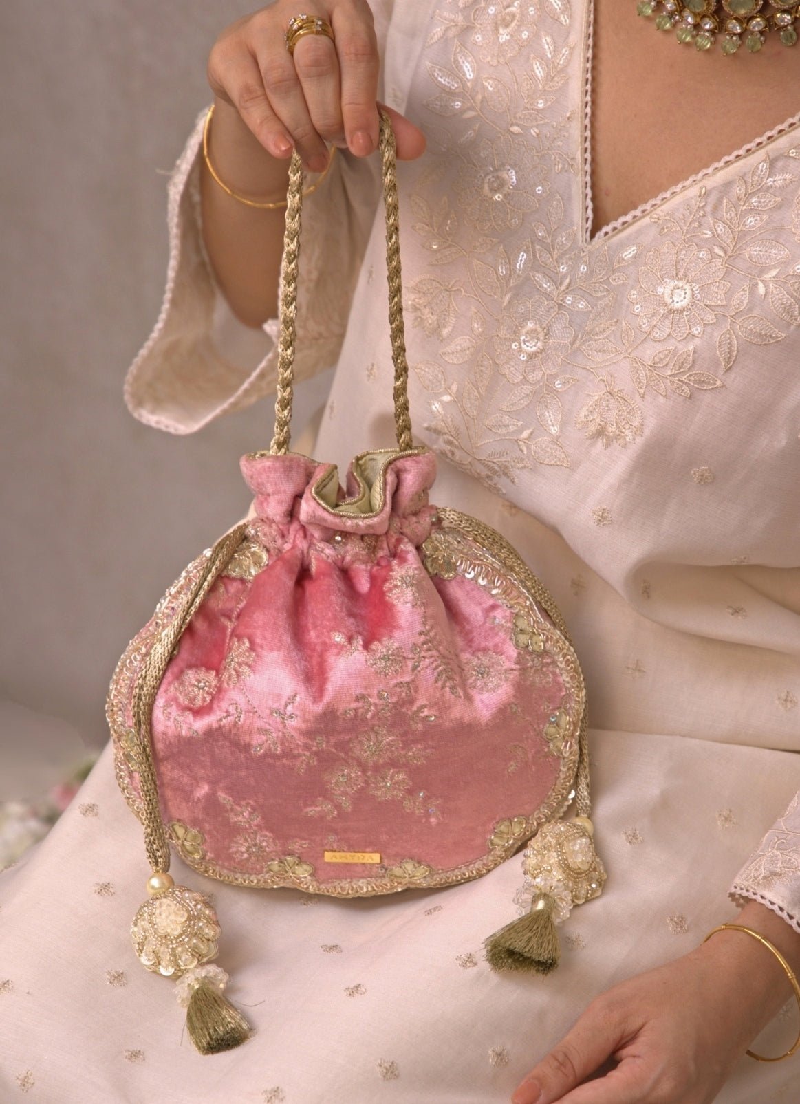 Amyra Pink Velvet Scallop Embroidered PotliShop Jashn