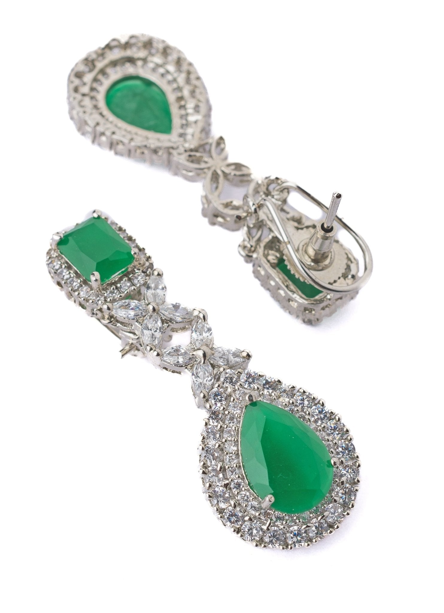Vivinia by Vidhi Mehra Silver Plated Green Short Necklace SetFabilicious Fashion